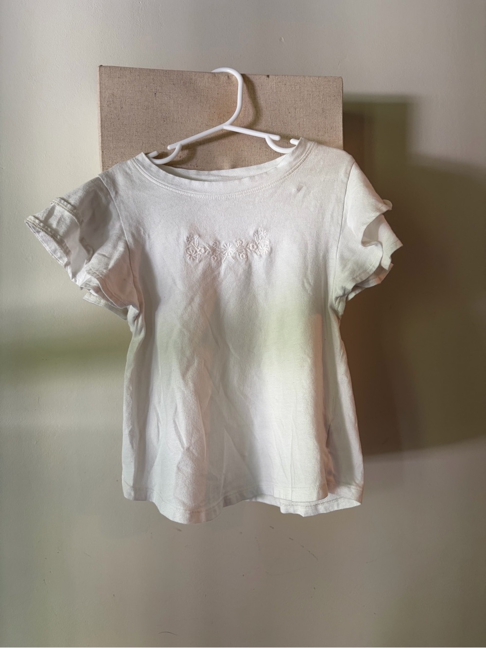 GAP White Flutter Sleeve Tee with Floral Embroidery